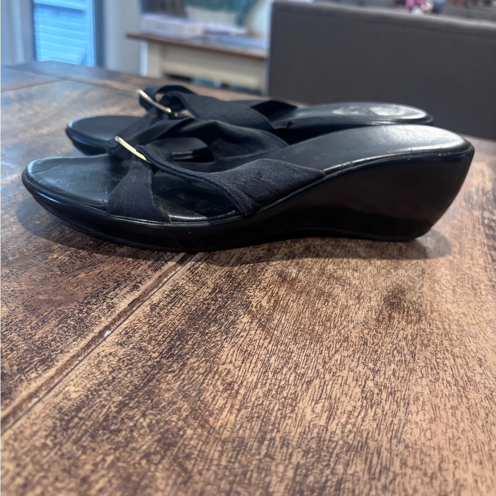 Elegant Black Wedge Sandals With Silver Rectangle Crossover Design